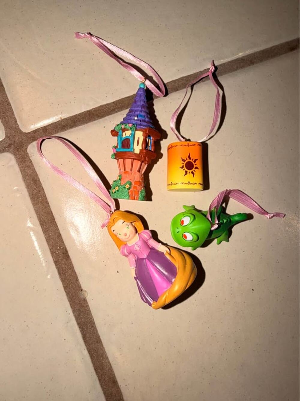 Disney Tangled Rapunzel Ornament Set Disney store sketchbook